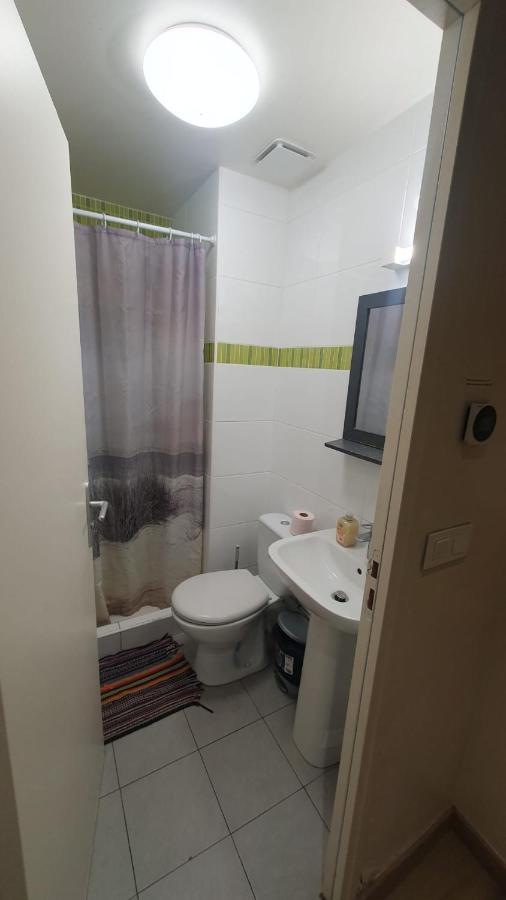 Hotel Le Privilege La Courneuve Bagian luar foto